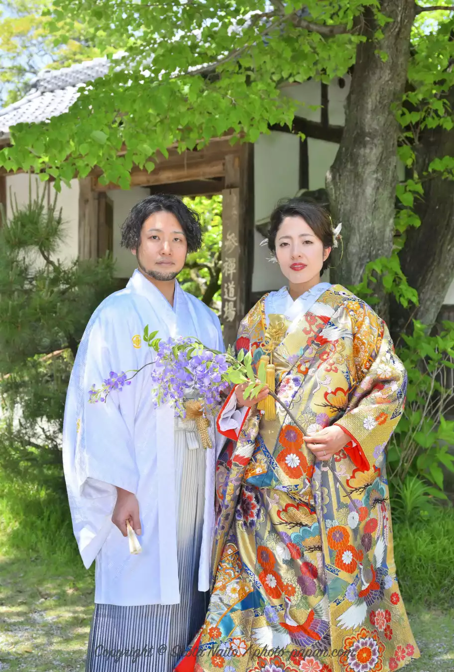 浜松市内で撮影した結婚式前撮りの和装の新郎新婦