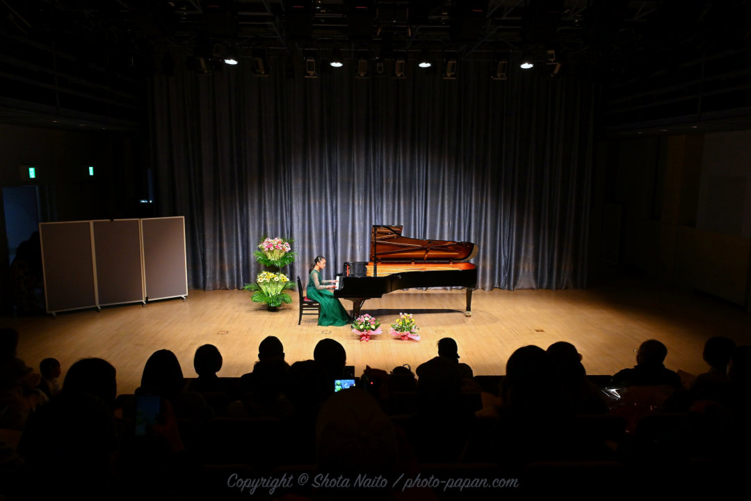 ピアノ発表会の演奏シーン撮影